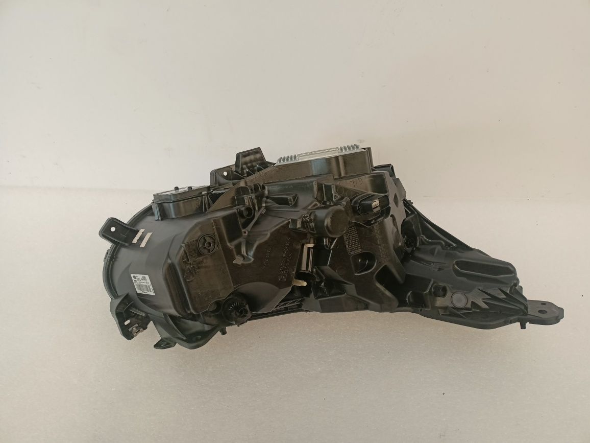 Ford S-Max MK2 15- lampa lewy przód lewa przednia Full LED EU