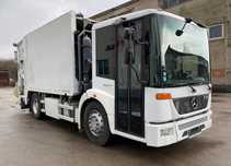Mercedes-Benz Econic śmieciarka z wagą ZOELLER Semat 16m3 EURO 5
