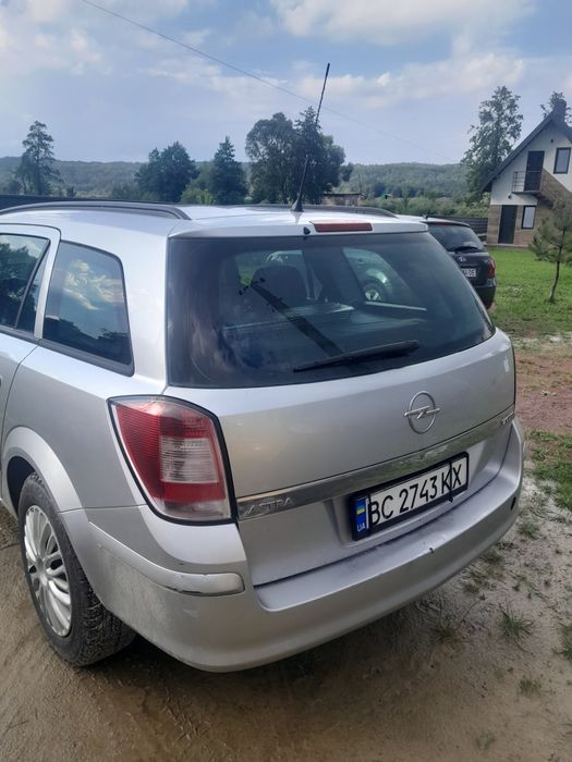 Продам Opel Astra H Універсал!!!