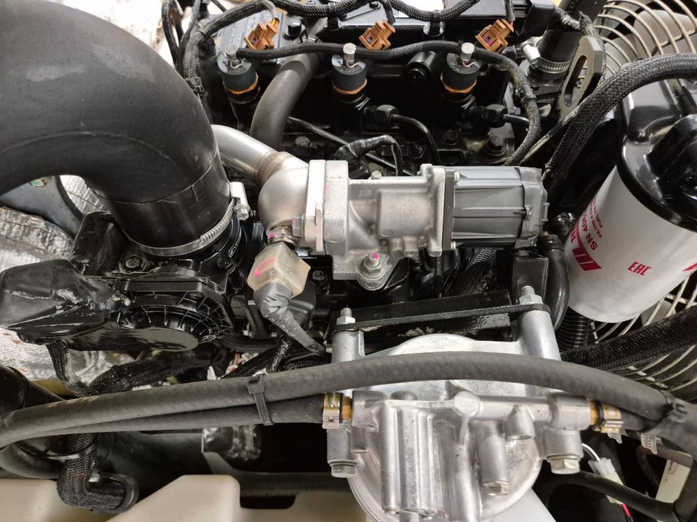 Silnik spalinowy YANMAR 3TNV88C