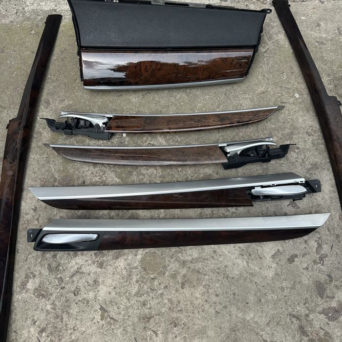 Декор салону bmw x5 e70 дерево BMW X5 E70 деревʼяний декор бмв бардачо