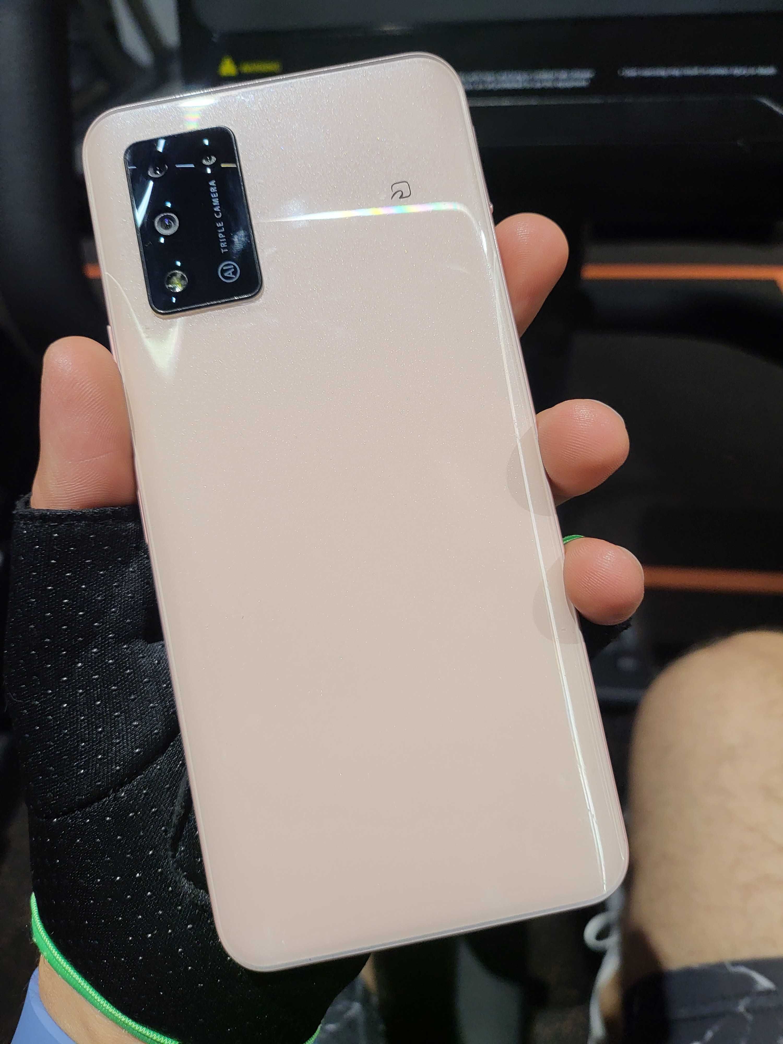 ZTE Libero II 5 G 4/64 Pink