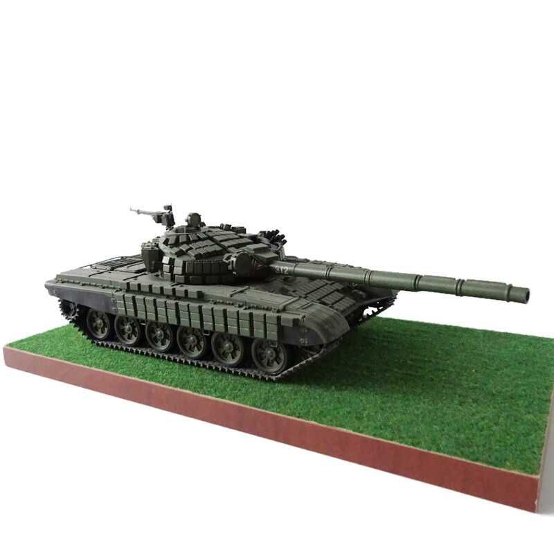 Model czołgu  T - 72