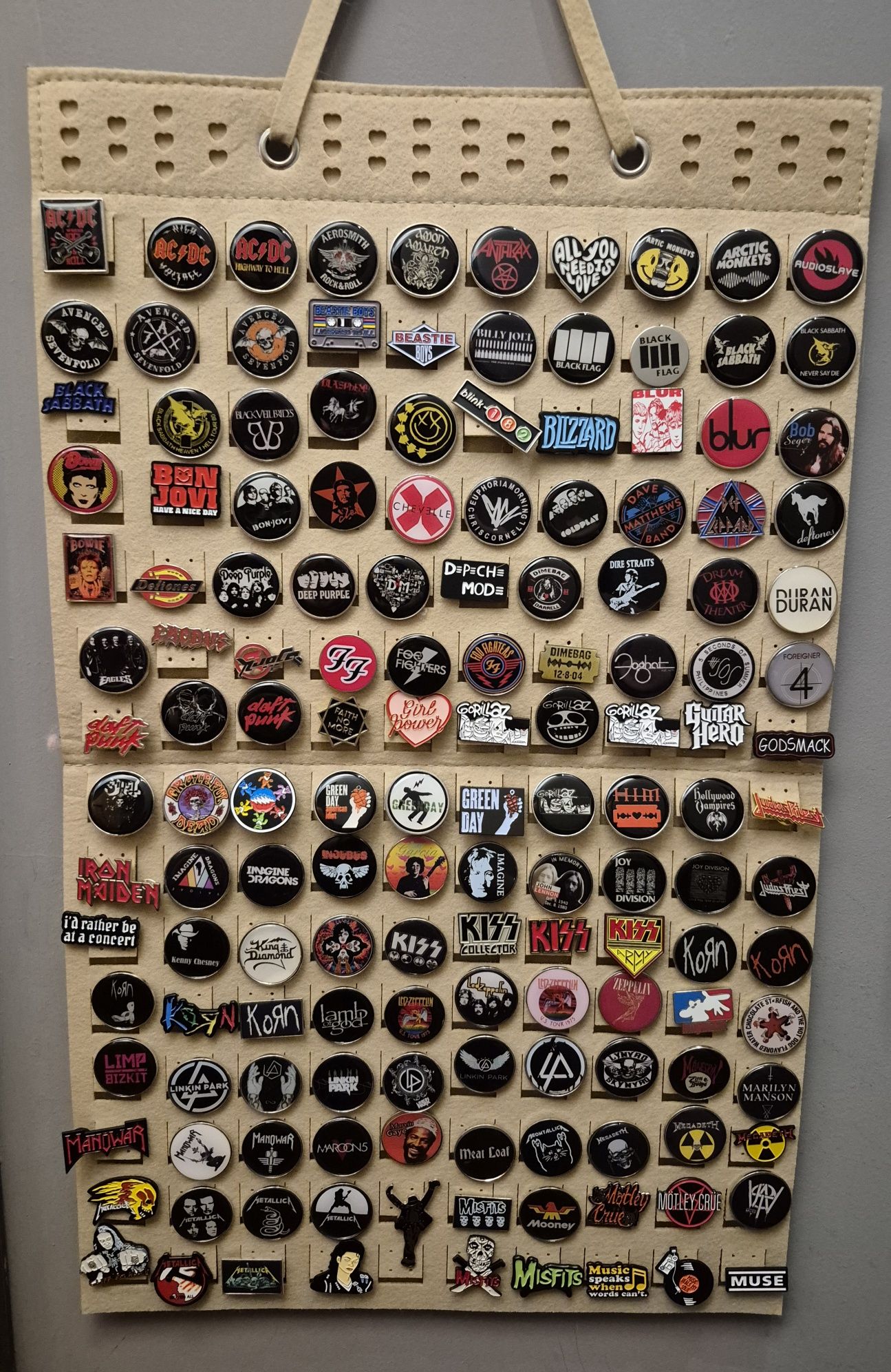 1/2 Pins de Bandas Rock Metal