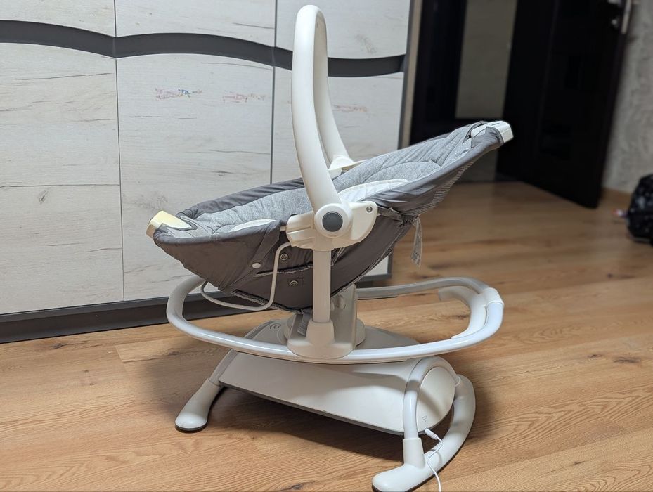 Крісло-гойдалка Joie Santa 2 в 1