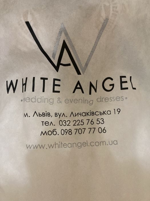 Весільна сукня з салону White Angel