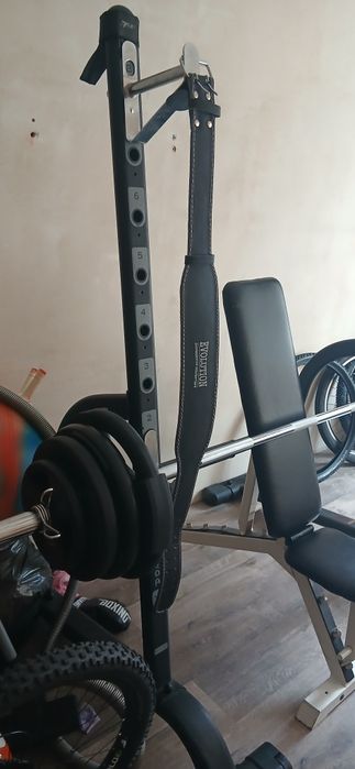 Sprzedam sprzęt na siłownię