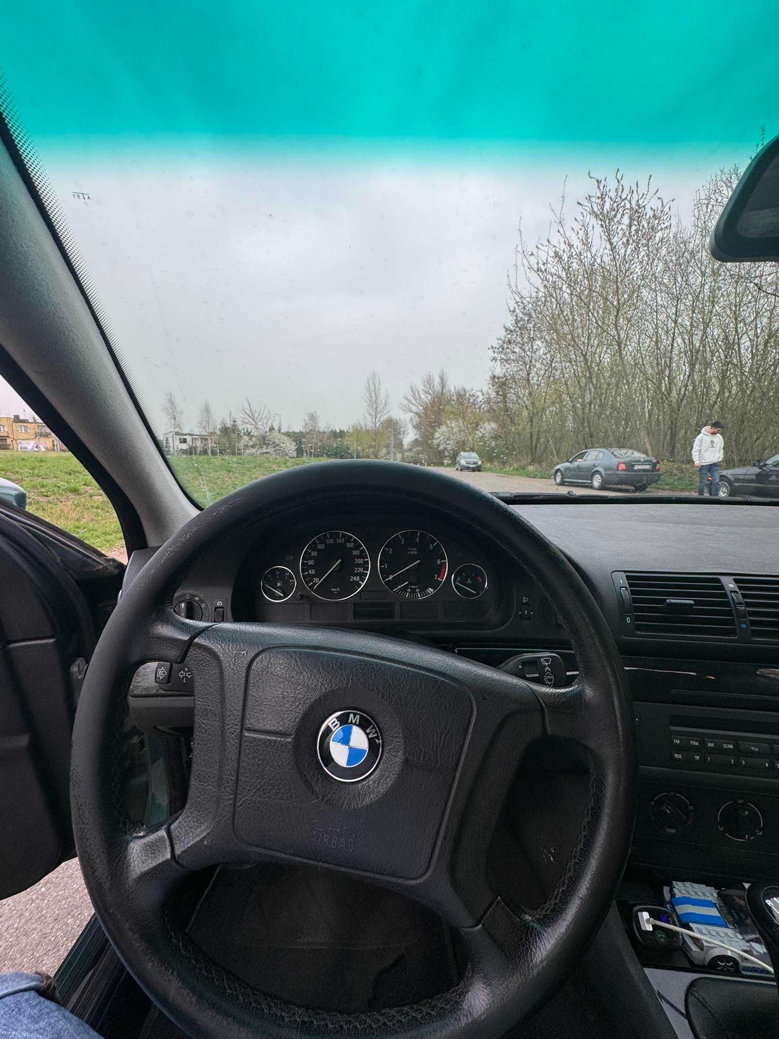 BMW E39 520I SERIA 5