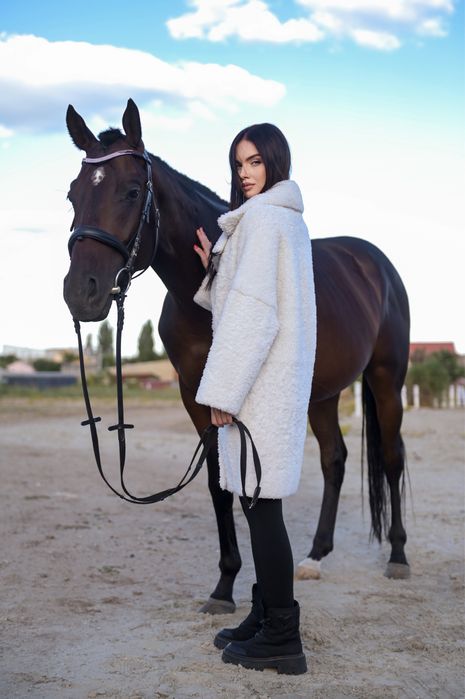 Дубленка белоснежная Натуральная Овчина