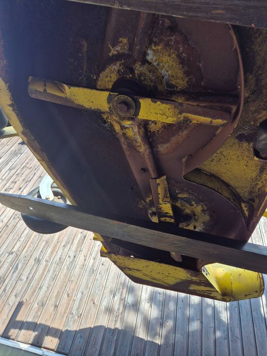 kosiarka iseki kubota john deere nośnik