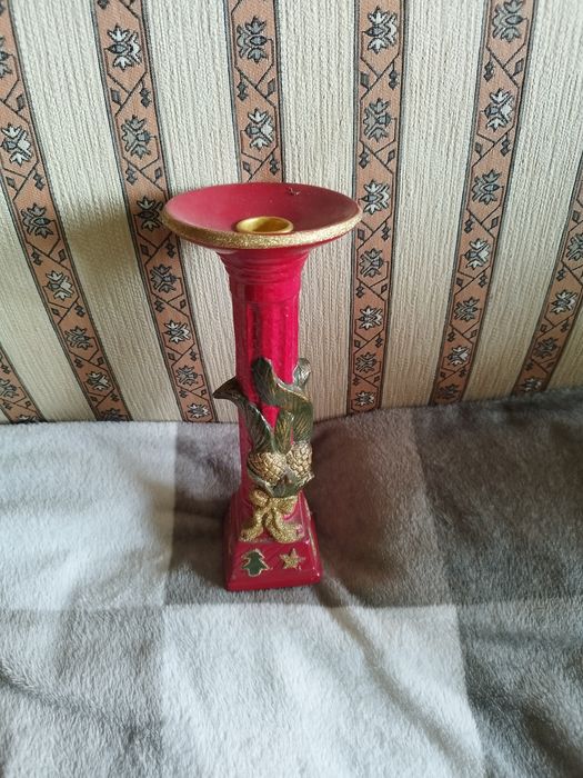 Świecznik z motywem świątecznym