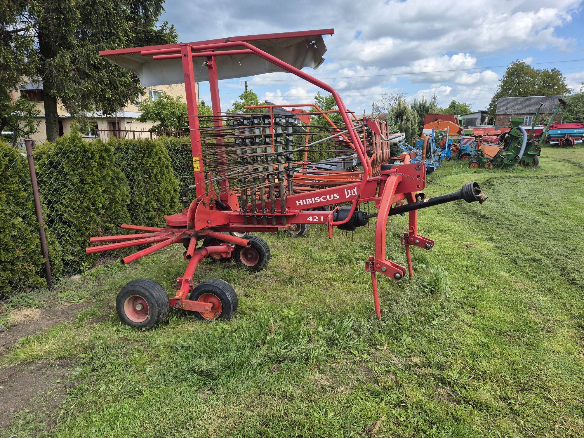 Zgrabiarka Claas Pottinger Kuhn Lely Krone swadro
