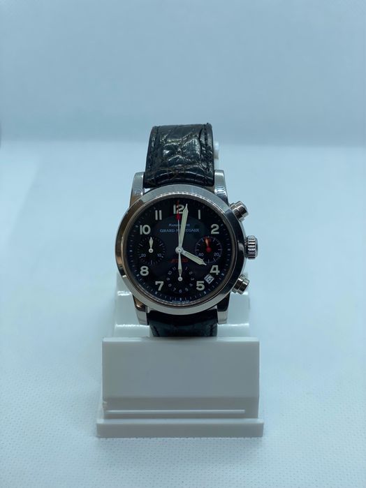 Relógio Girard-Perregaux Ferrari F300 Chronograph