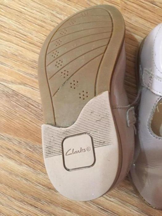 Туфли детские пудровые для девочки 1,5-2 года Clarks