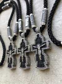 Хрест натільний, срібло і ебенове дерво, з шнуром і вставками