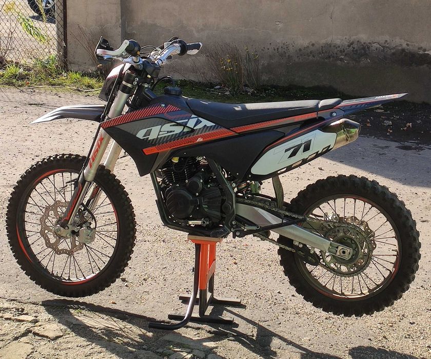 Cross Motocykl 250 ASIX