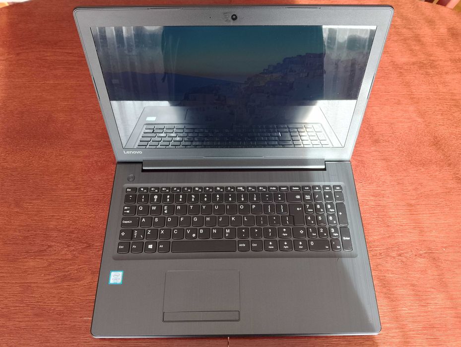 Lenovo IdeaPad 310-15IKB i3-7100U 8GB RAM 128GB SSD
