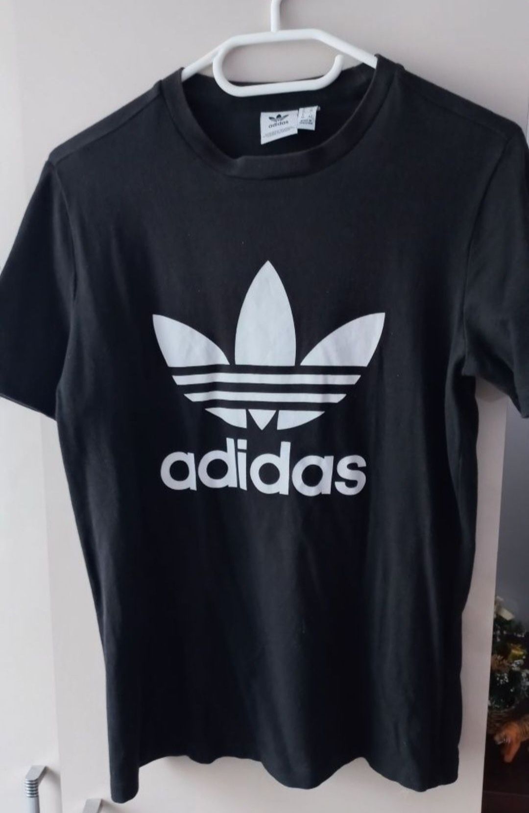 T-shirt Adidas damski