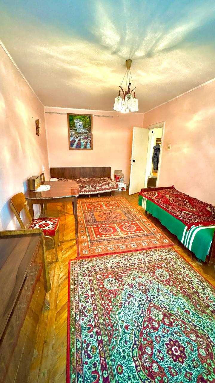 Продаж 3к квартири середній поверх Вишенька