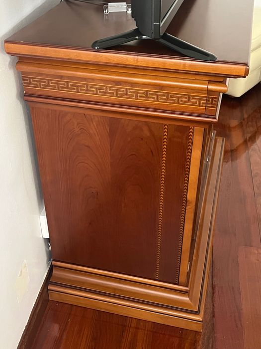 Móvel para televisão