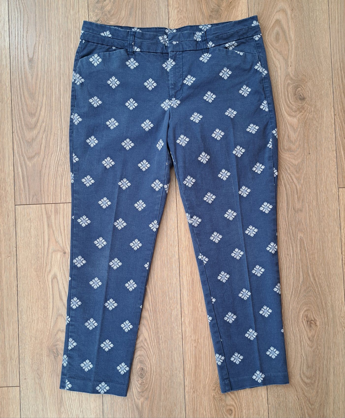 Spodnie damskie wzory 40 GAP
