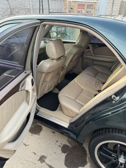 Mercedes W210 E430 1997