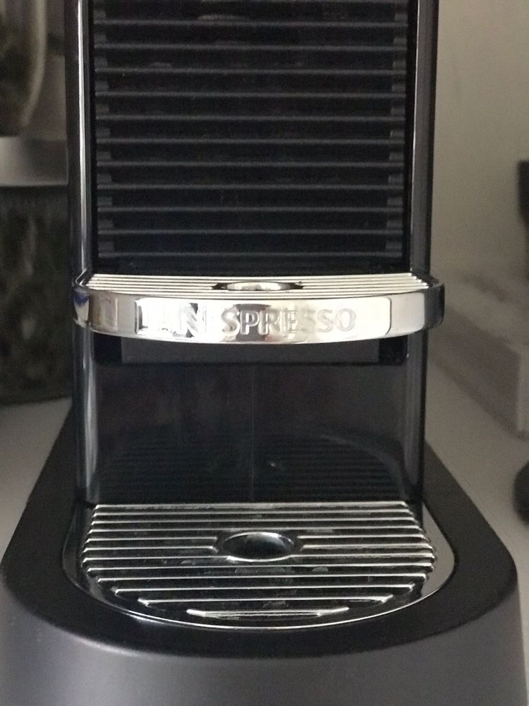 Maquina Nespresso CitiZ - Limousine Black