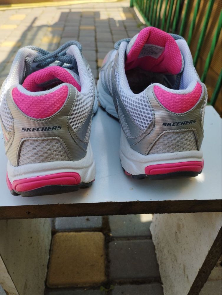 Кроссовики Skechers Летние Сетка