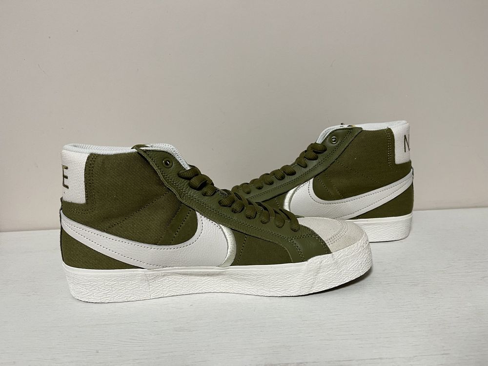 nike sb -blezer mid plus