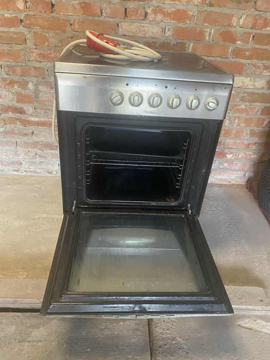 kuchenka elektryczna 360V - 4 palnikowa GORENJE - na części