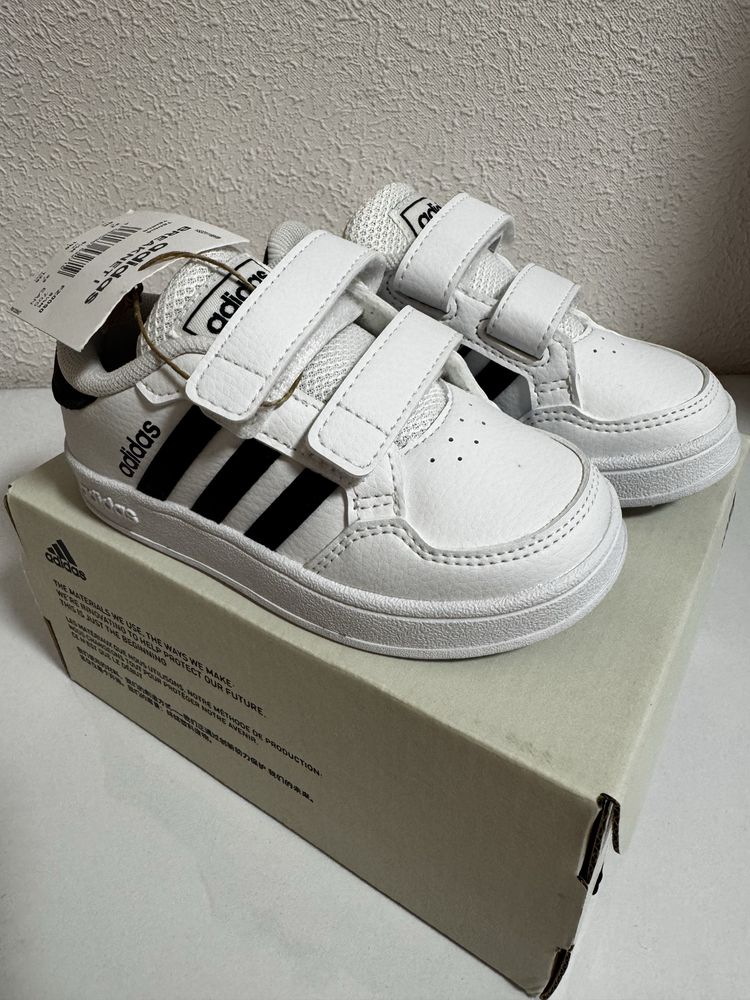 Дитячі кросівки Adidas breaknet 22 розмір