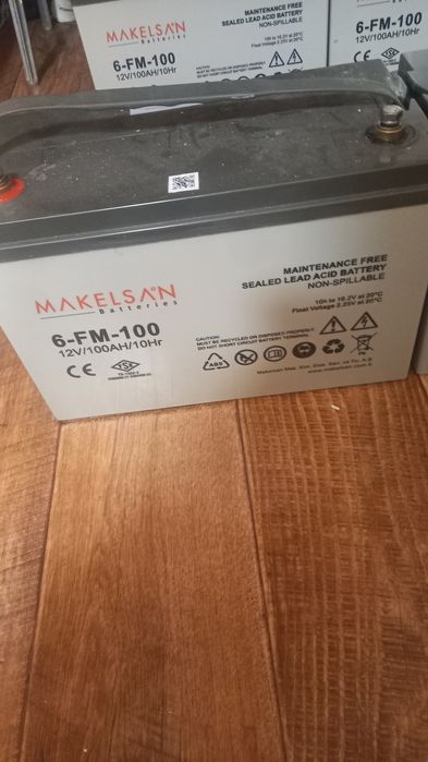 Гелевий акумулятор 100ампер
