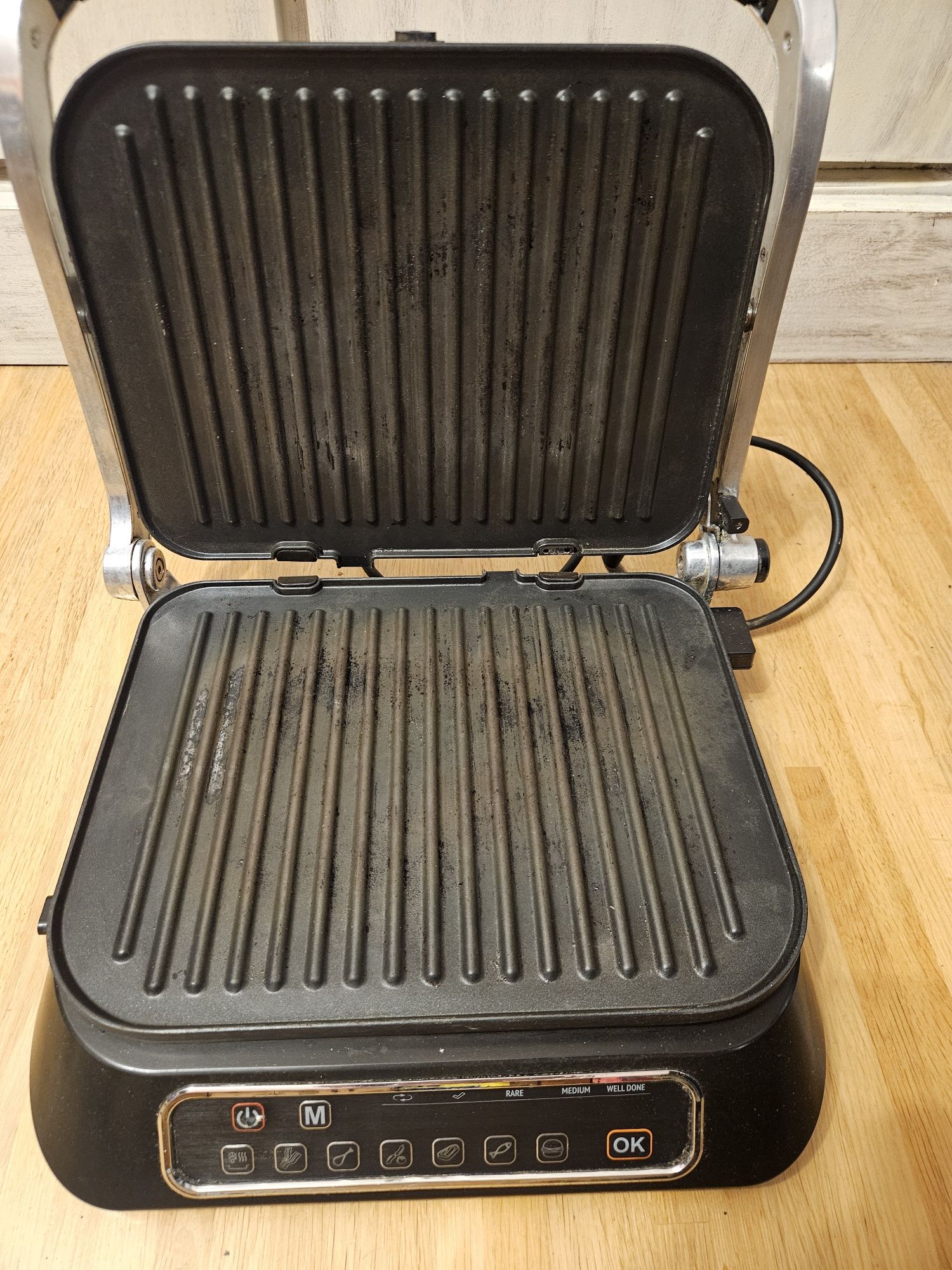 grill opiekacz Redmond RGM-806P