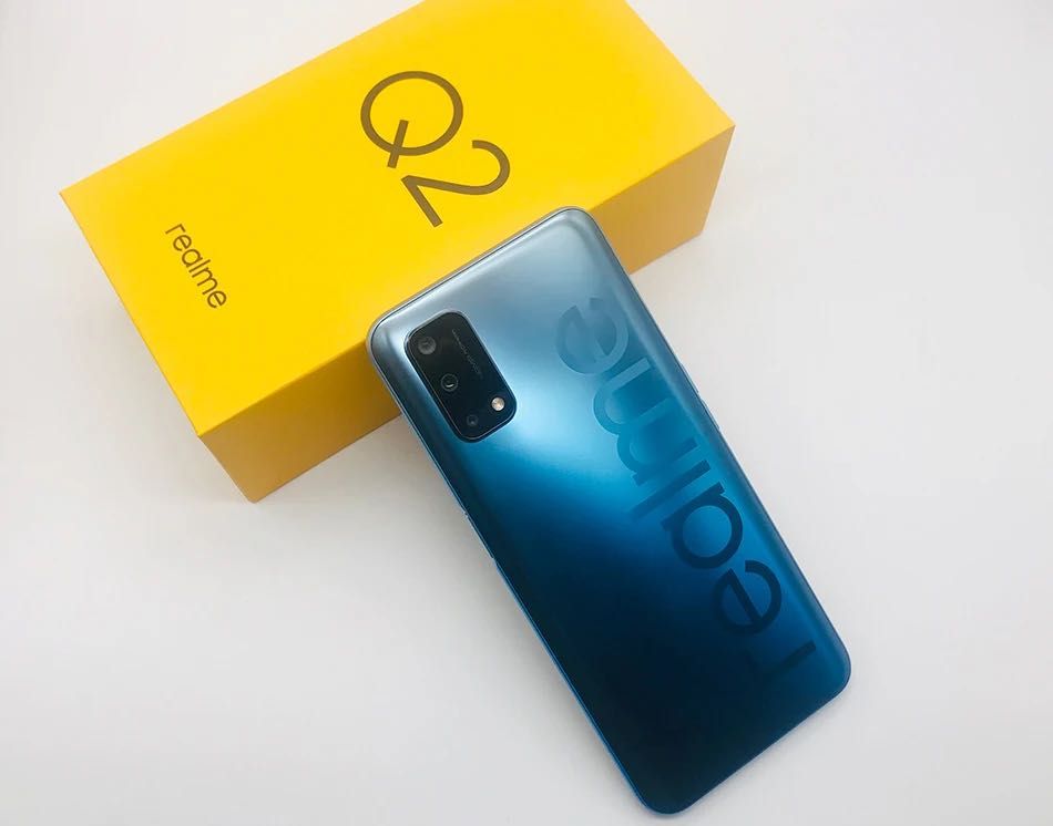 Смартфон Realme 7(Q2)4/128/Компактний розмір/Швидка зарядка/Як новий