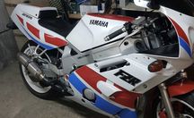 Yamaha Genesis FZR