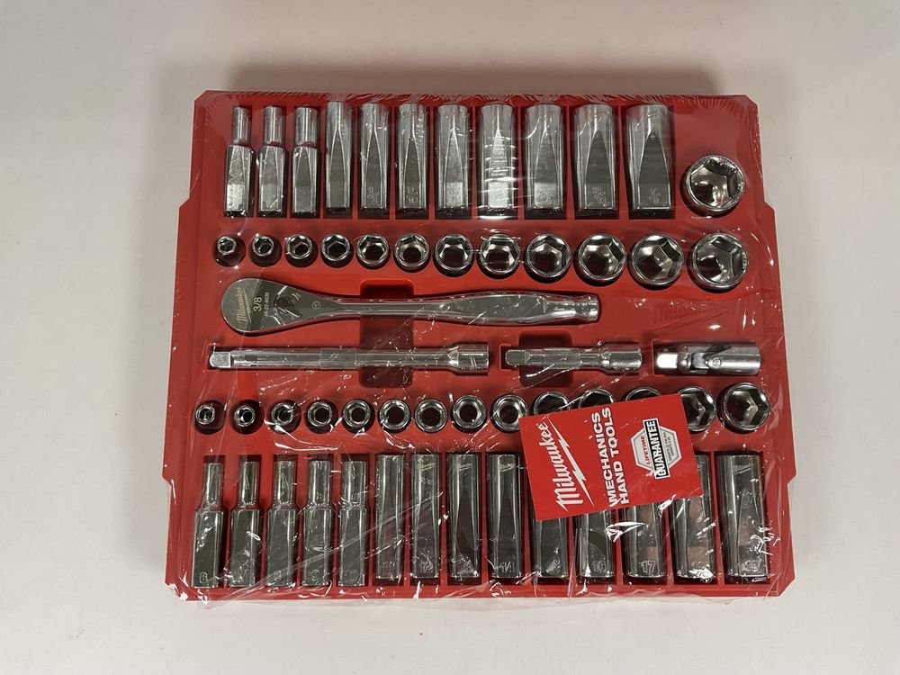 Набор головок 3/8" Milwaukee 48-22-9008 с храповиком (56 шт)