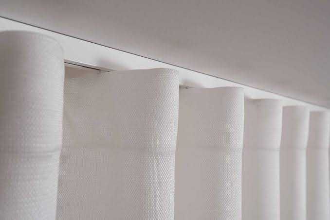 Calhas várias medidas-2 unidades 2.85m + 1 unidade 2.77m