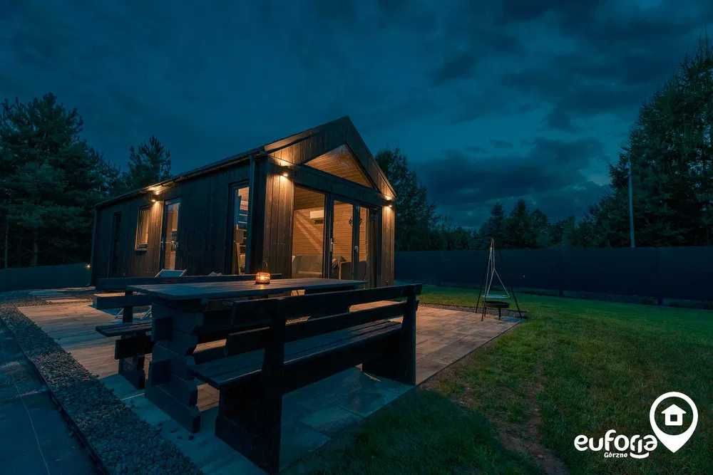 Domek na wynajem nad jeziorem z sauną i balią/jacuzzi; PET FRIENDLY