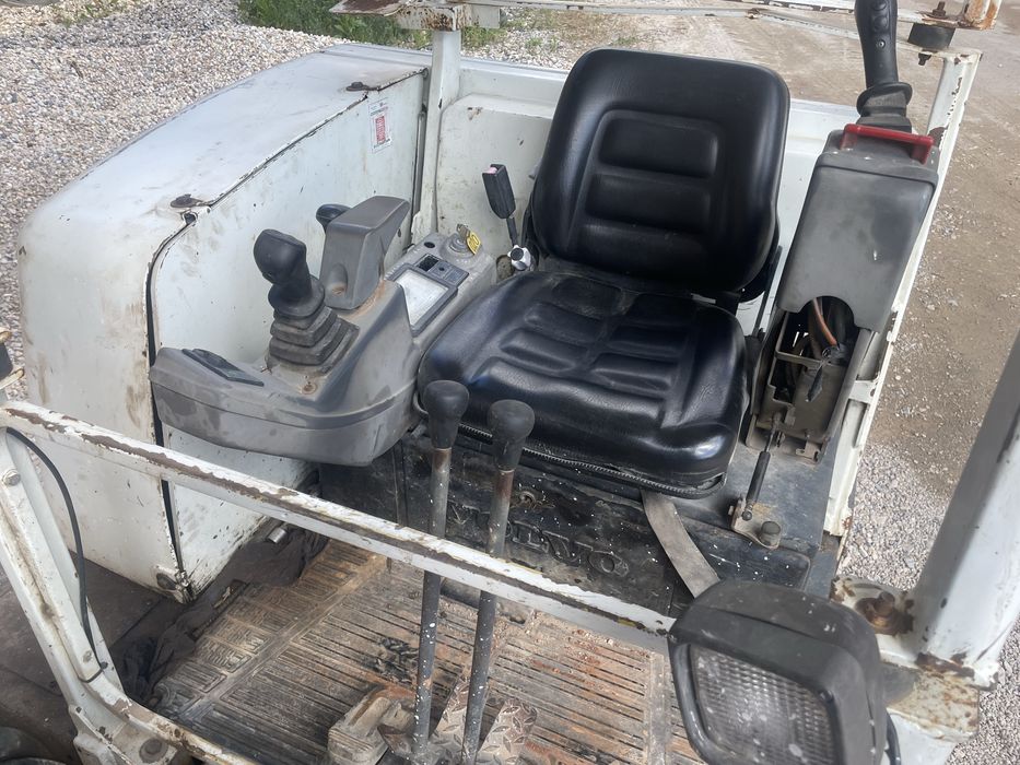 Mini escavadora volvo