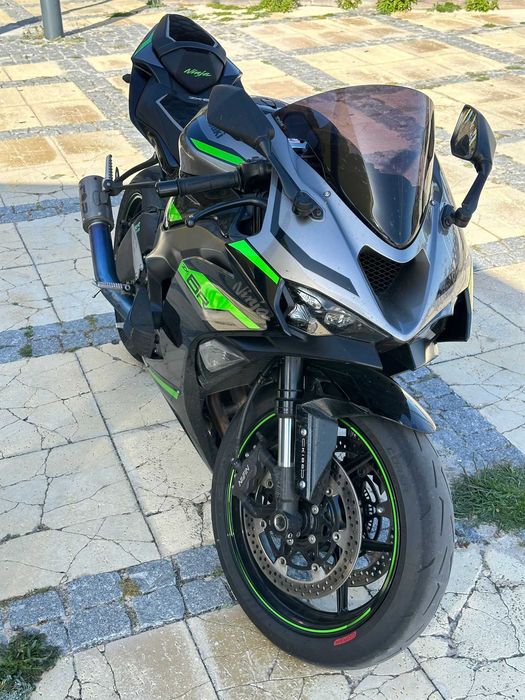 Kawasaki ZX-6R 2024 - Varios extras