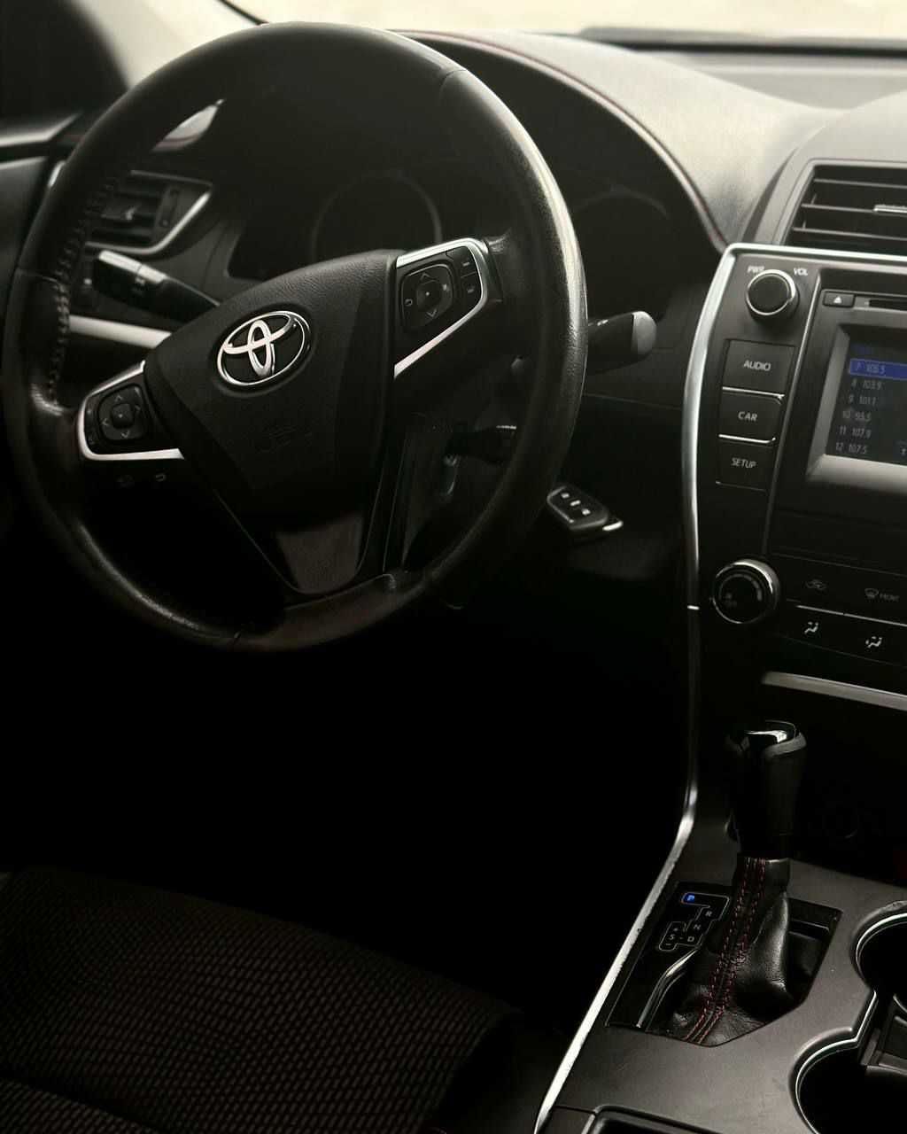 Оренда авто. Camry 55