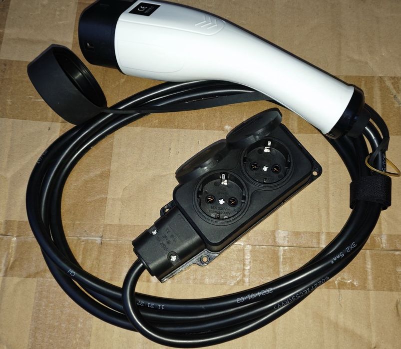 Розпродаж залишків. Розрядник для електромобиля з функцією V2L, V2H