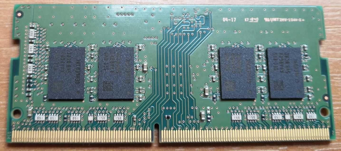 RAM SO-DIMM DDR4 do laptopa 2400MHz 1Rx8 CL17 Samsung