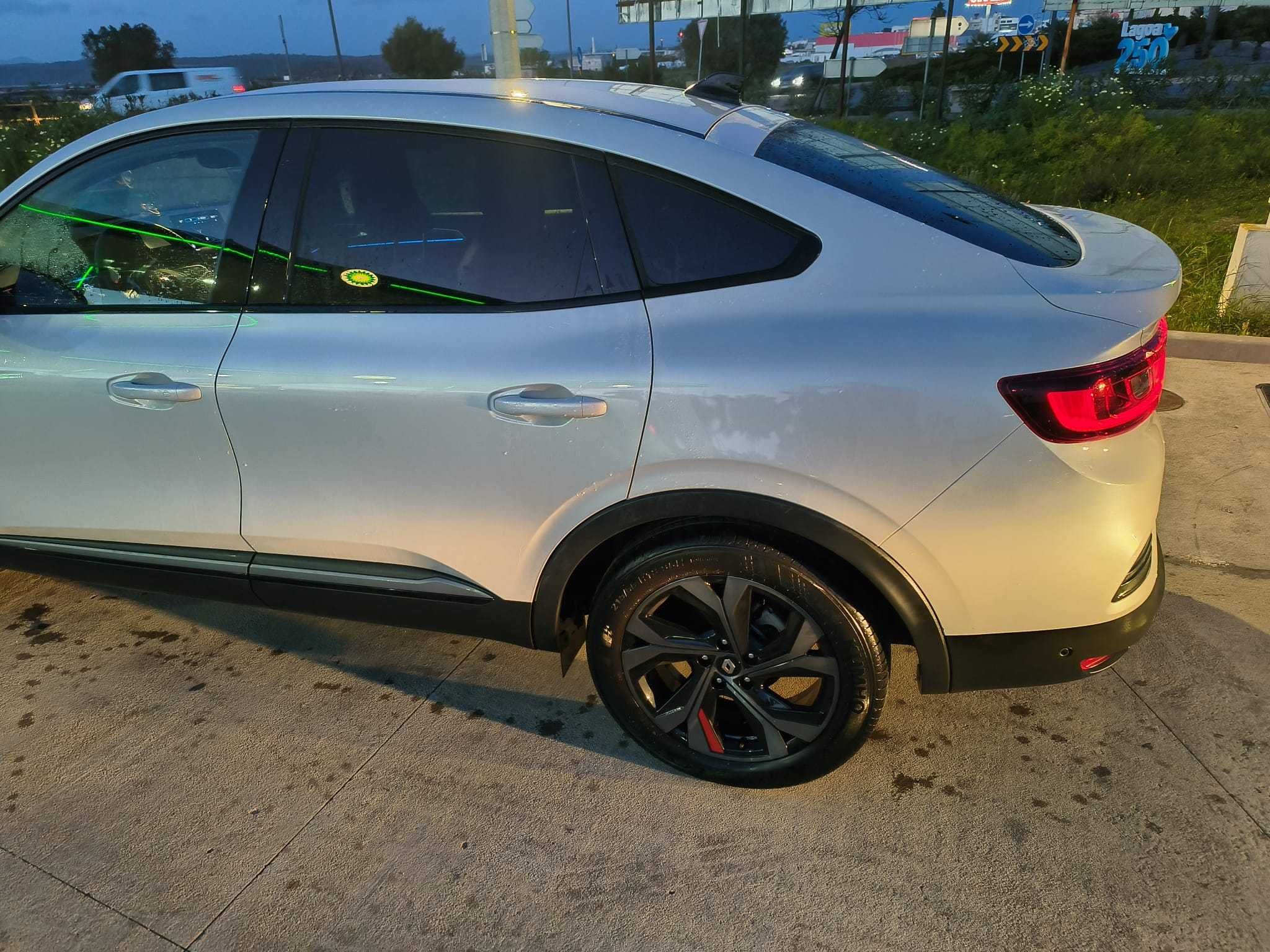 Renault Arkana 1.6 E-Tech R.S.Line 35.000km