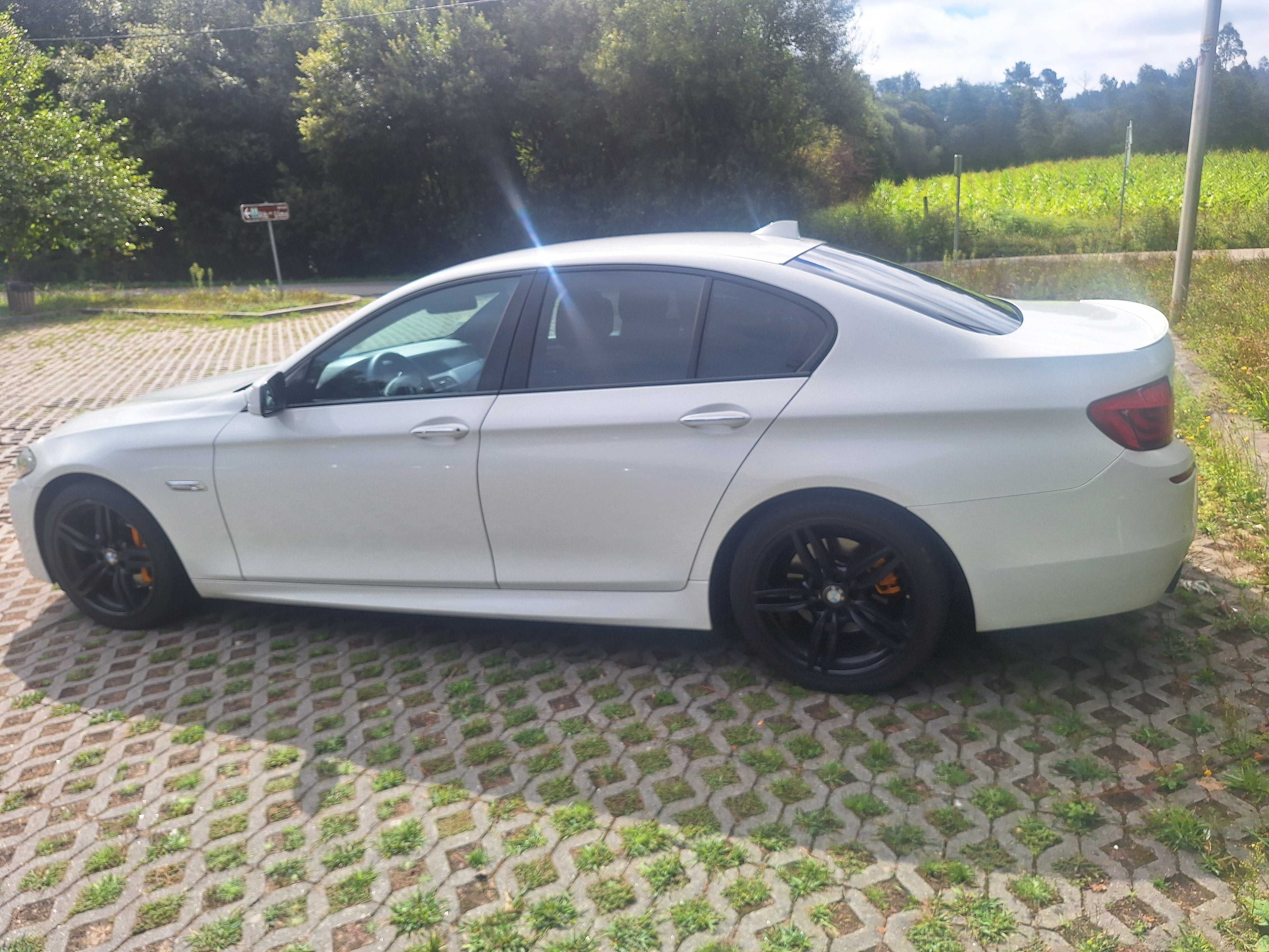 BMW 525 biturbo pack M