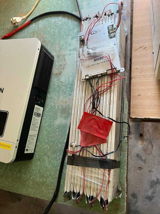 Акумуляторна батарея зібрана LiFePO4 3KW в ідеальному стані