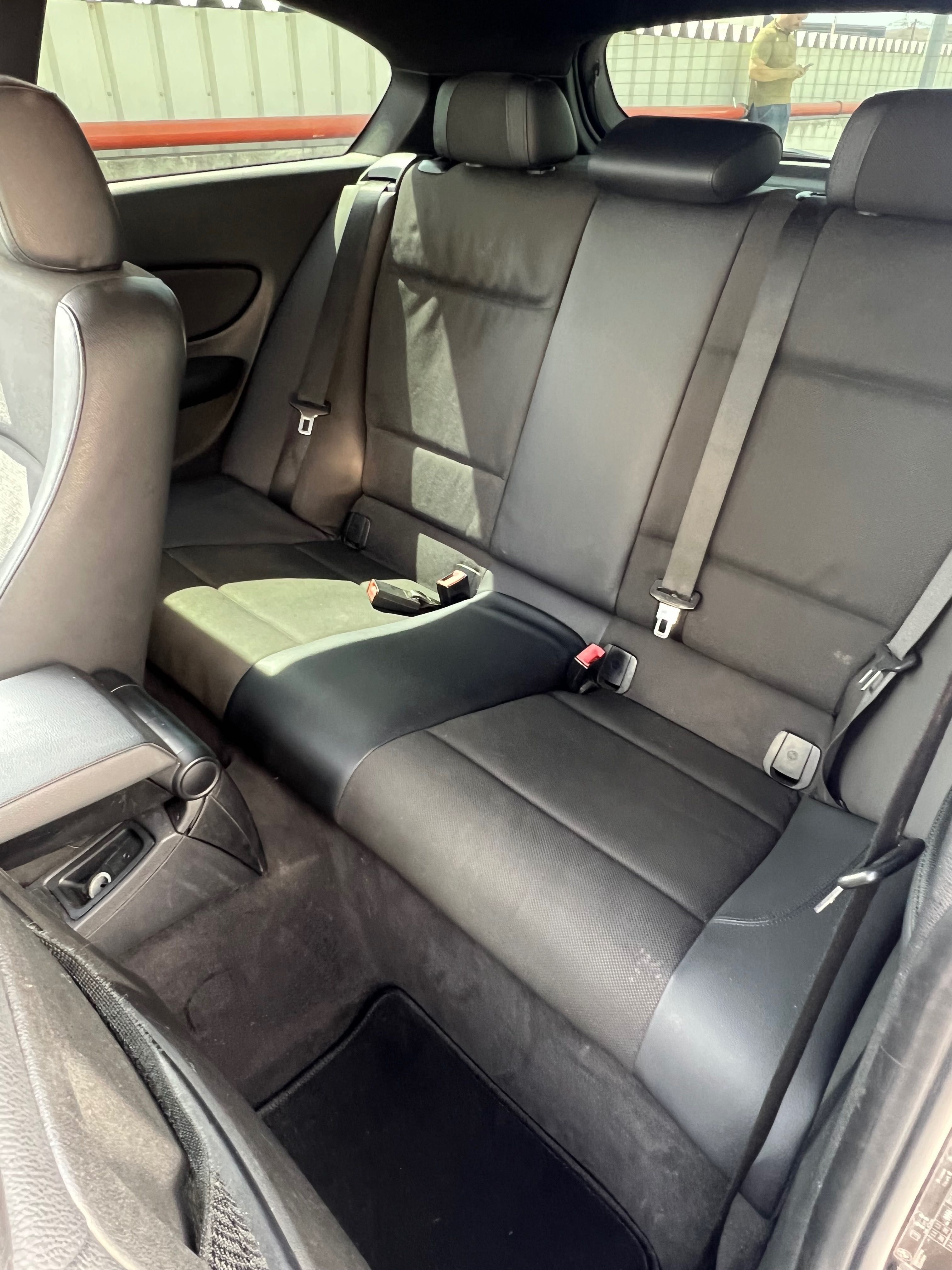 BMW 118d ano 2010