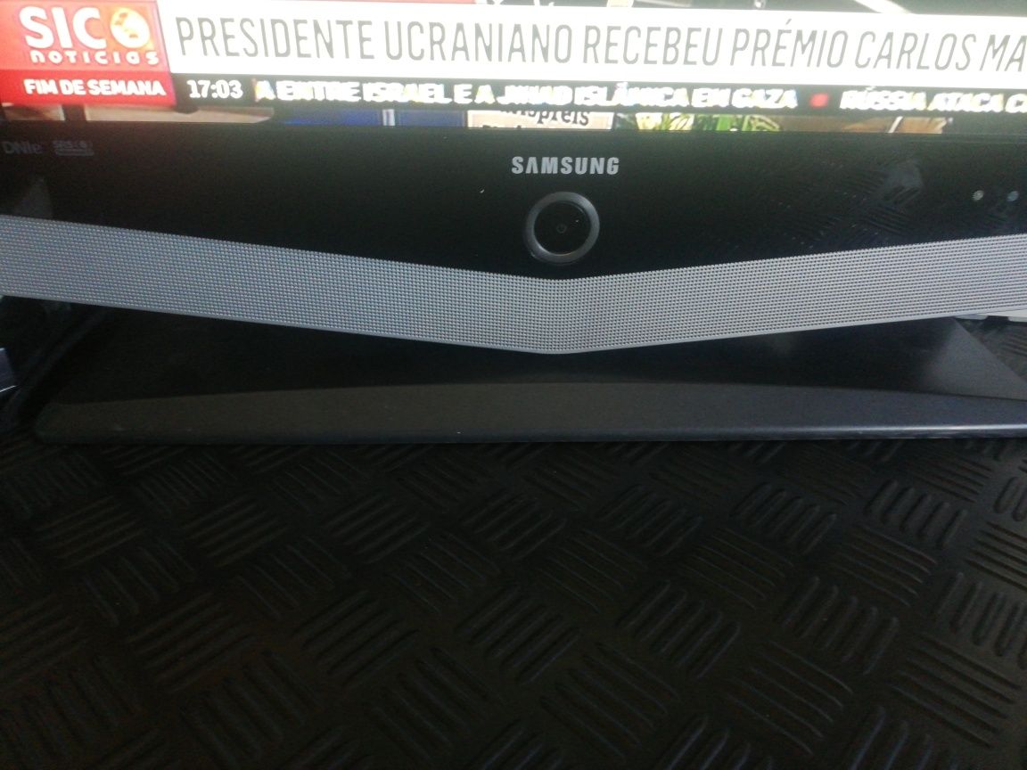 TV  23" LCD Samsung