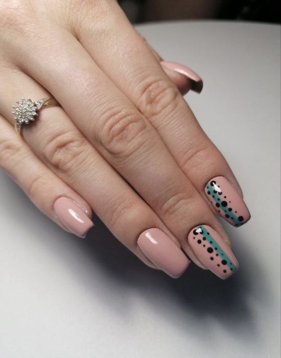 Paznockie żelowe hybrydowe manicure pedicure z dojazdem do domu