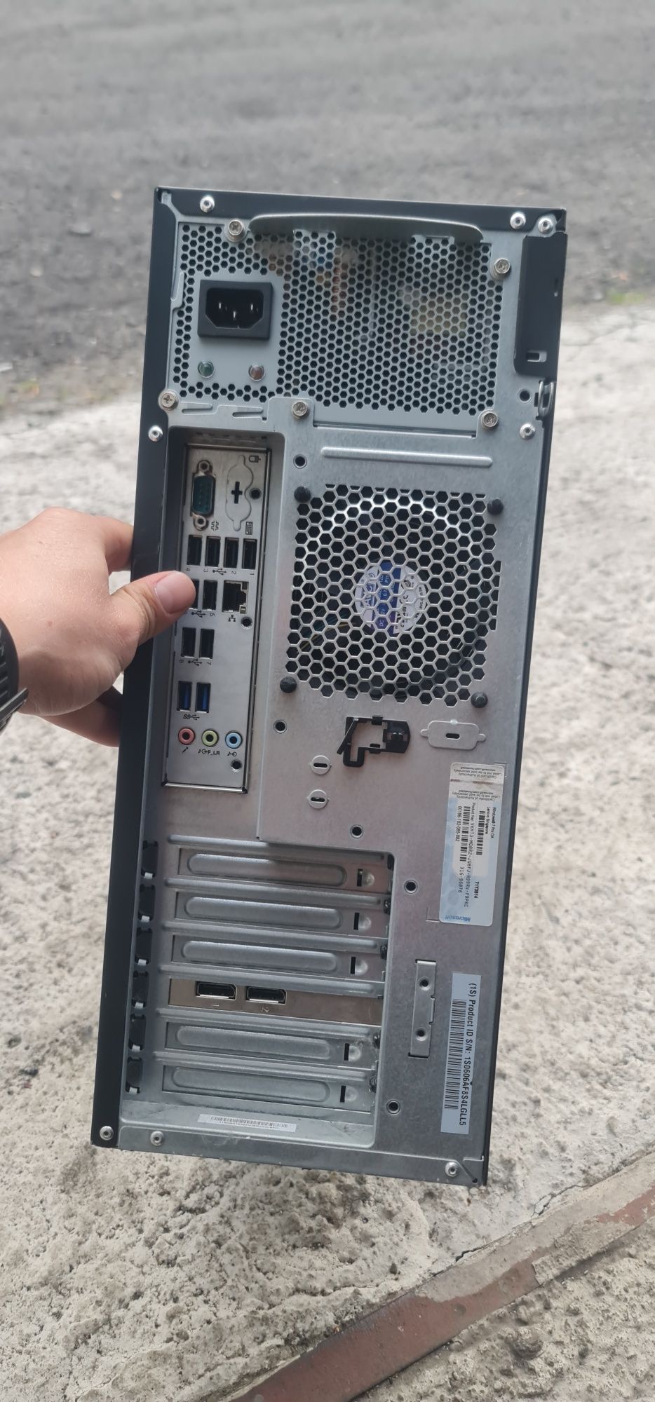Komputer stacjonarny lenovo ThinkPad 4 rdzenie